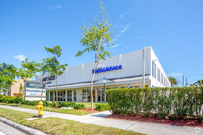 MMG Equity Partners completes foreclosure of a retail building in Pinecrest, FL