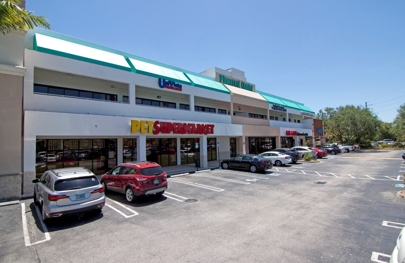 Pinecrest Center (Pinecrest, FL)