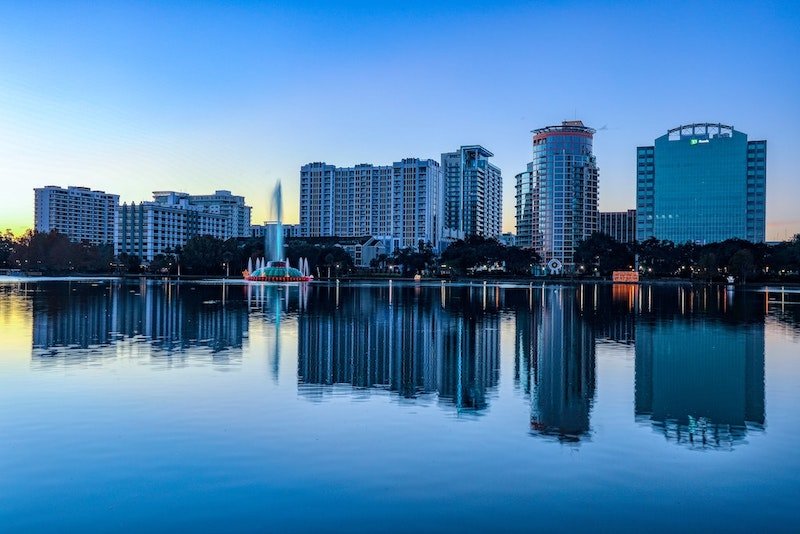 Orlando Retail Real Estate Summary: Leases, Sales & Construction Projects
